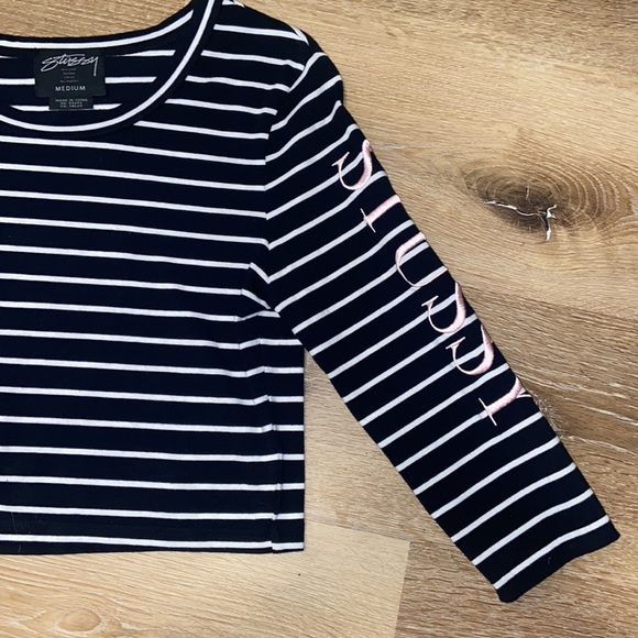 Stussy Long Sleeved Crop Top NWOT - Picture 2 of 3